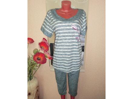 Домашний костюм футболка + бриджи 548