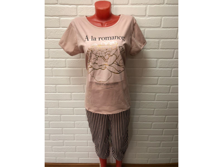 Домашний костюм футболка + бриджи 939 б