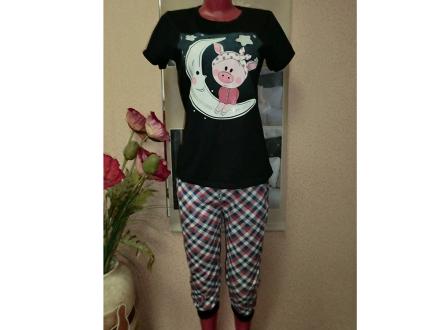 Домашний костюм футболка + бриджи 526 б