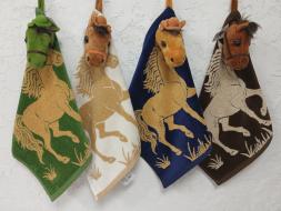 Салфетка Лошадь 36*36 с игрушкой ZXF733