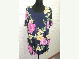 Футболка вискоза Цветы