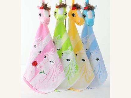 Салфетка Лошадь 36*36 с игрушкой ZXF773