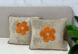 Наволочка бамбук с вышивкой Ромашка 50*50 Бежевый