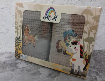 Набор символ года  в коробке Лошадка 40*60 (2шт) арт.Z-449