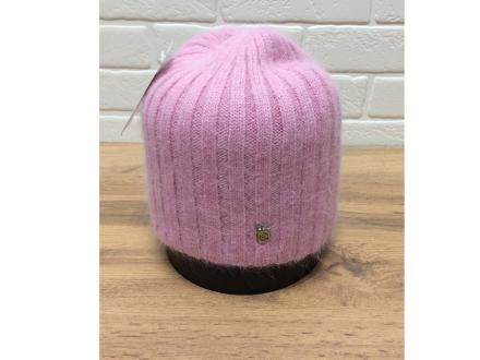 Шапка женская вязаная из ангоры в рубчик