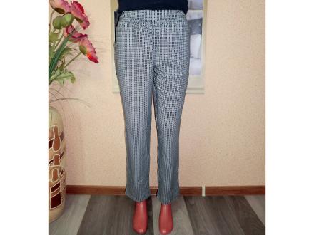 Брюки женские с карманами