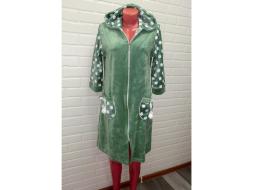 Халат велюровый на молнии с капюшоном 78-в (горох)