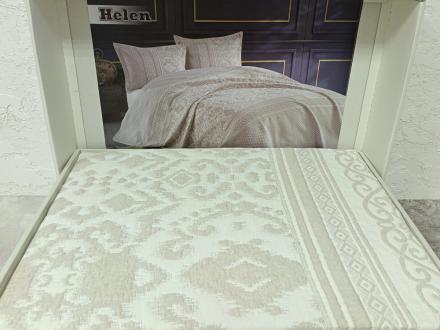 Покрывало First Elegant Helen 240*260 (наволочки 60*80/2)